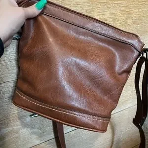 Barn Concept purse